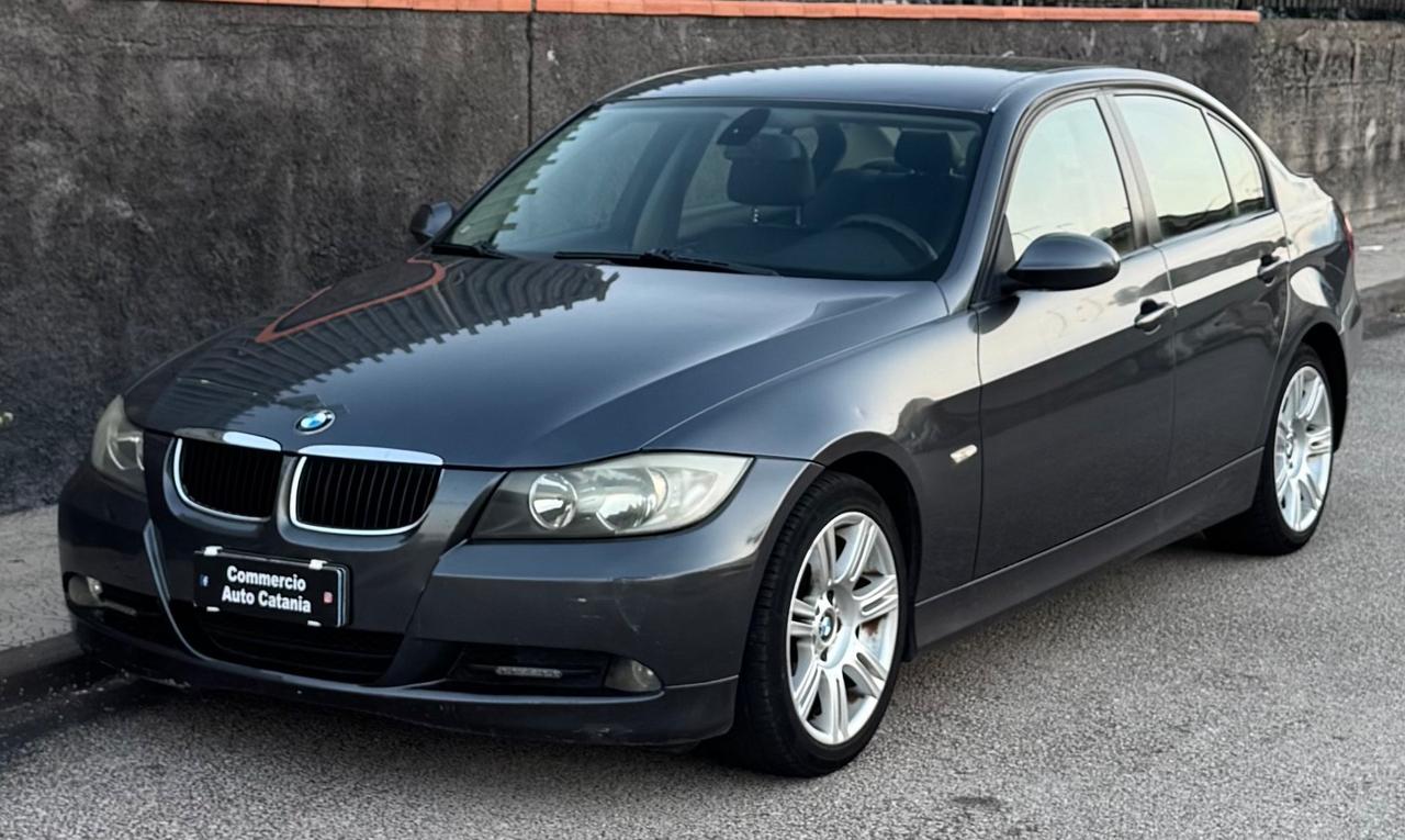 Bmw 320 D CAMBIO AUTOMATICO/INTERNI IN PELLE