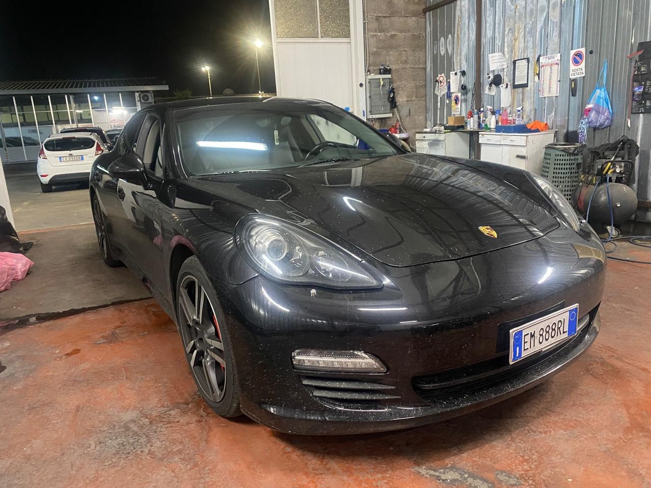 Porsche Panamera 3.0 Diesel Platinum Edition FULL