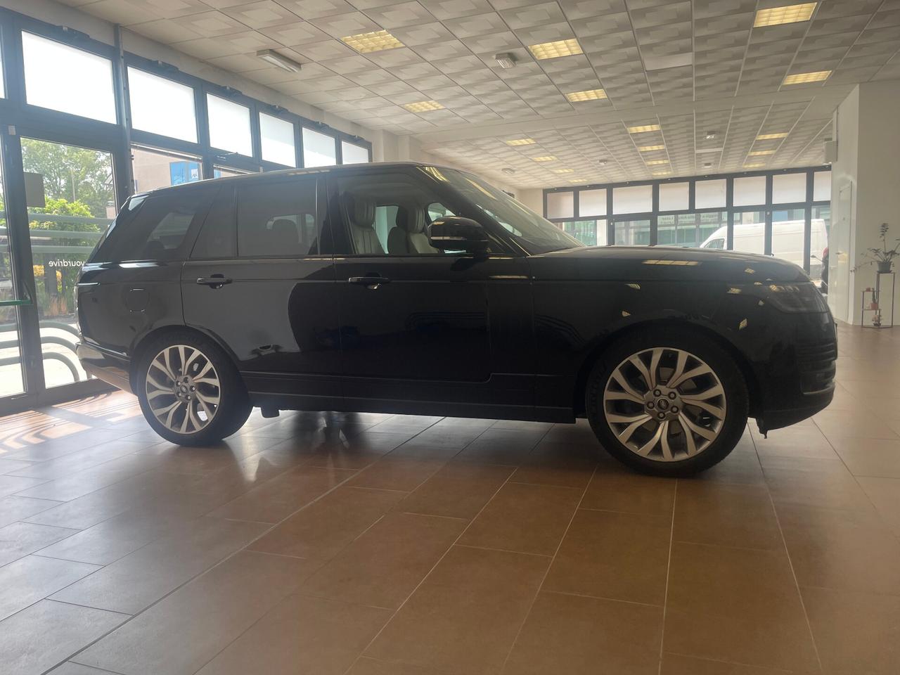 Land Rover Range 3.0 SDV6 SVAutobiography LWB