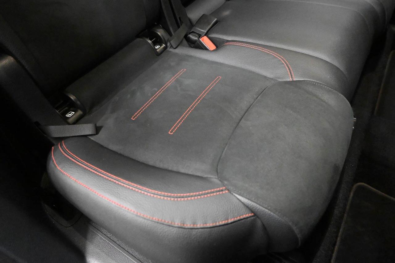 MERCEDES GLB (X247) GLB 200 d Automati...