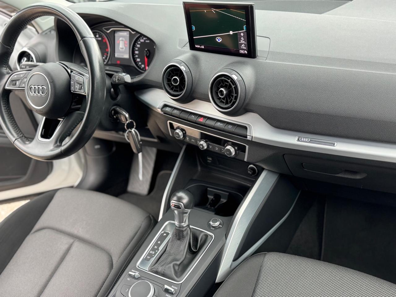 Audi Q2 TDI S tronic Navi, Anno 2020 !