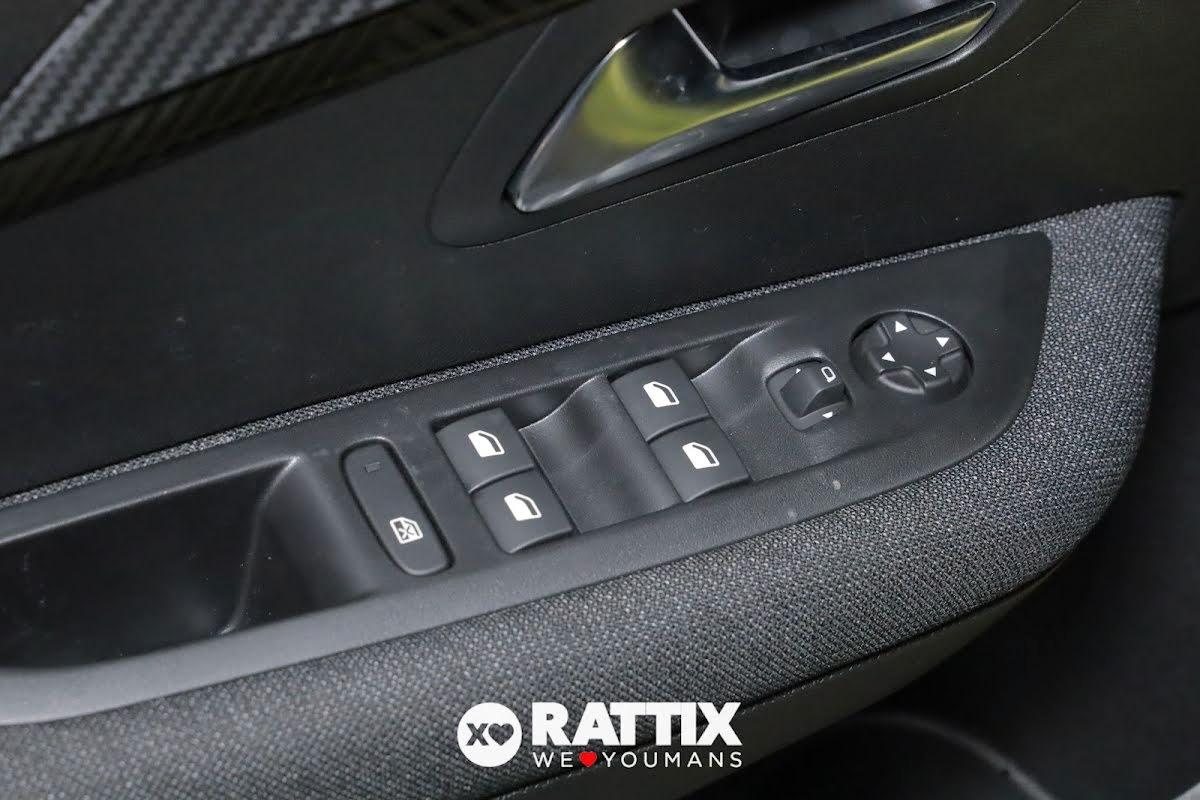 Peugeot 208 1.2 Puretech 100CV Style