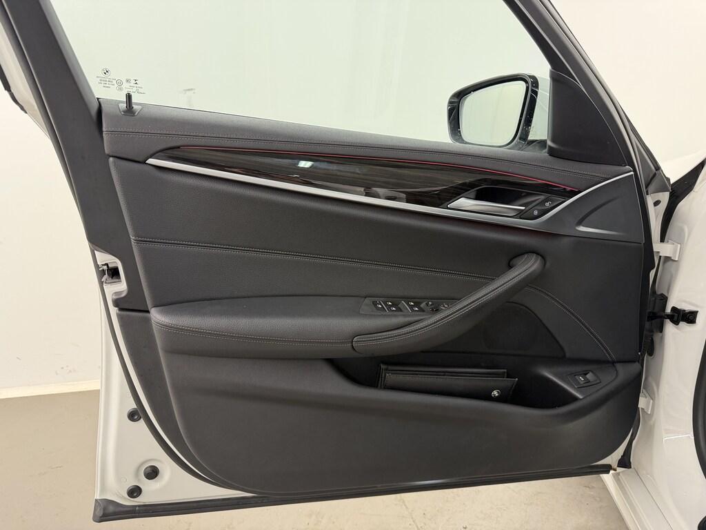 BMW Serie 5 Touring 530 d Mild Hybrid 48V Business xDrive Steptronic
