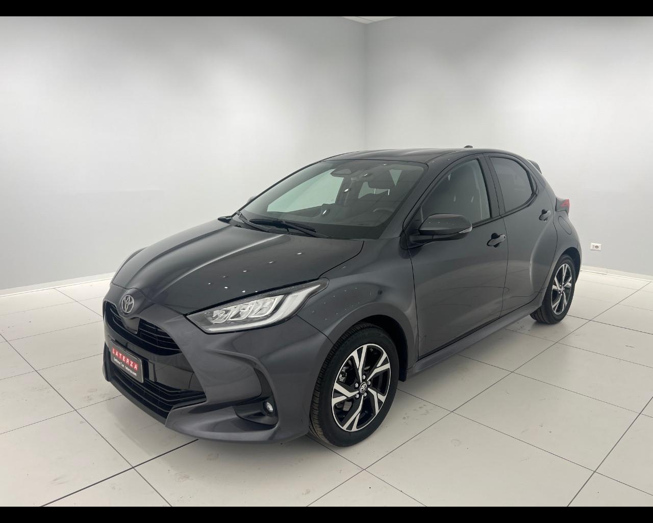 TOYOTA Yaris 1.5h Trend