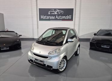 smart forTwo 1.0cc 70cv Automatica Benzina NEOPATENTATI