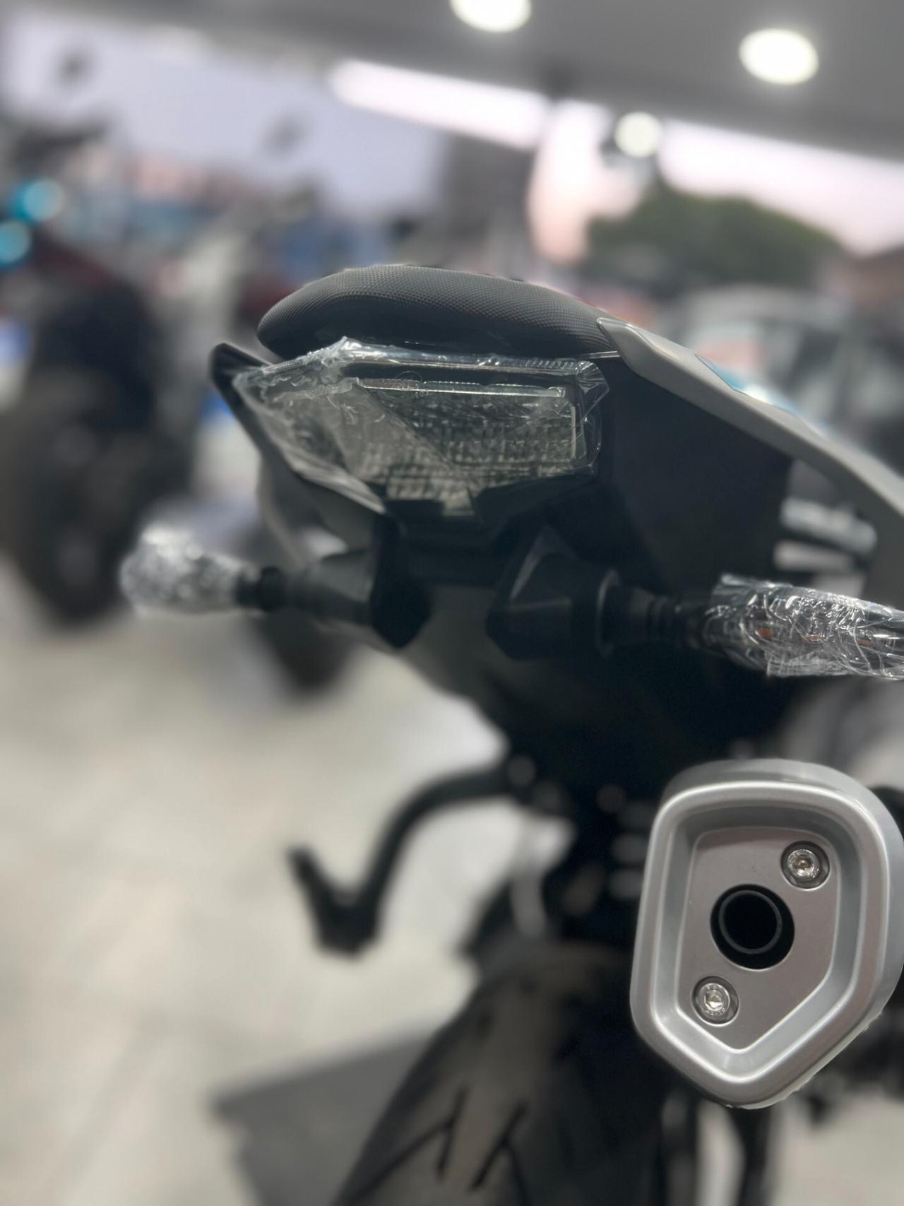 CF MOTO 125NK NUOVA PRONTA CONSEGNA