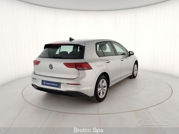 Volkswagen Golf 1.0 eTSI EVO DSG Life