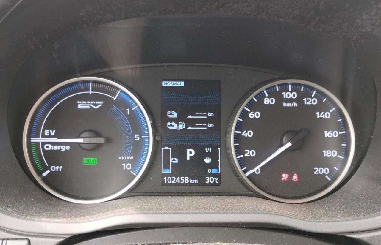 Mitsubishi Eclipse Cross 2.4 MIVEC 4WD PHEV DIAMOND SDA PACK