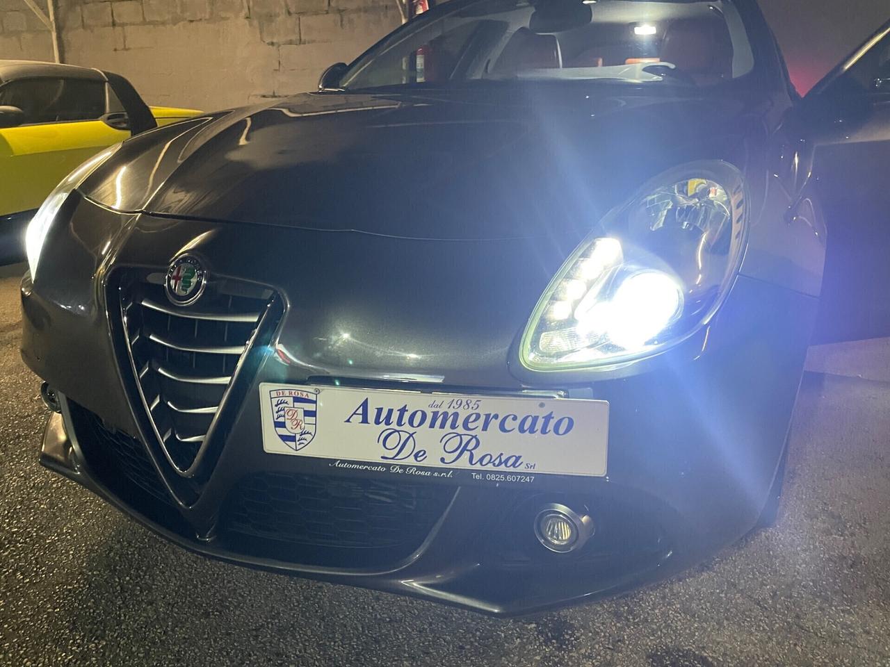 Alfa Romeo Giulietta DISTINTIVA