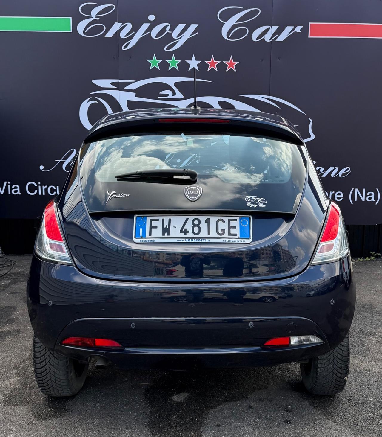 Lancia Ypsilon 0.9 TwinAir 5 porte Metano Ecochic Gold