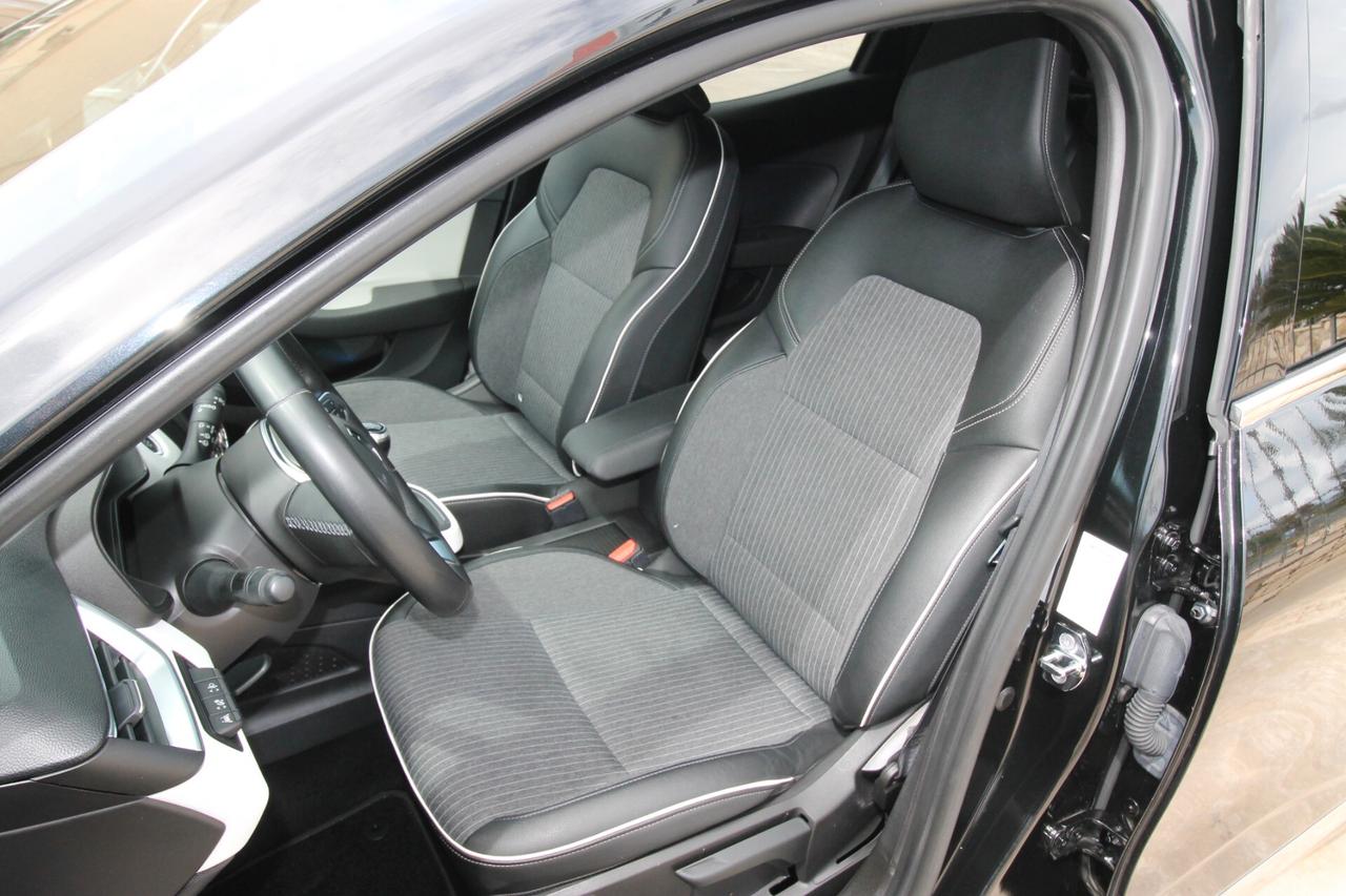 Renault Clio 100 GPL 5p Techno 12.2022