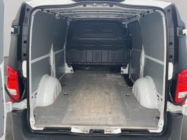 MERCEDES-BENZ Vito LONG 111 BUSINESS CARGO