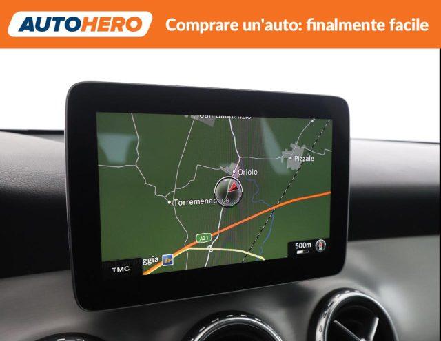 MERCEDES-BENZ GLA 200 d Automatic Premium