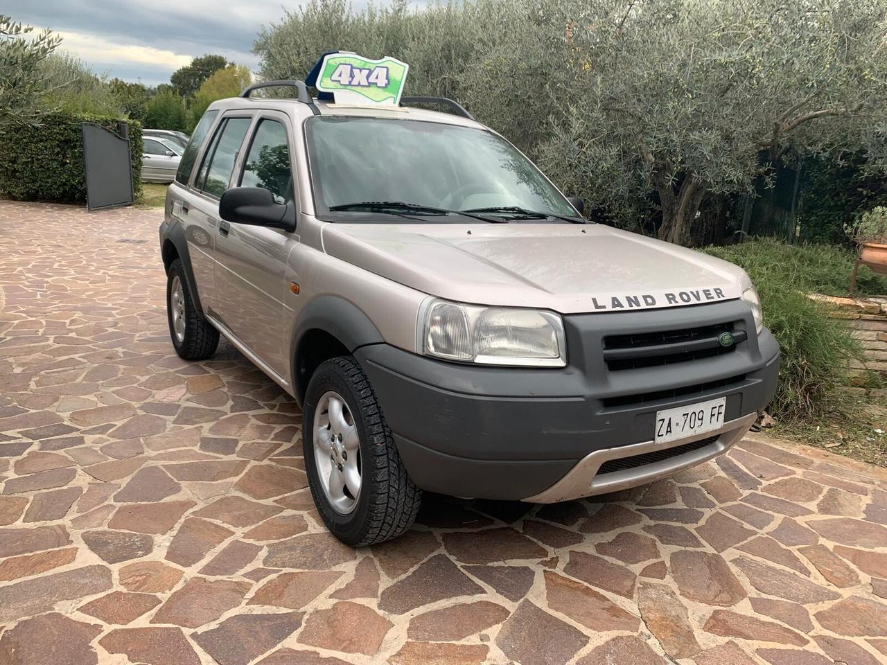 FREELANDER VERAMENTE PERFETTA SIA DI MOTORE CHE DI INTERNI