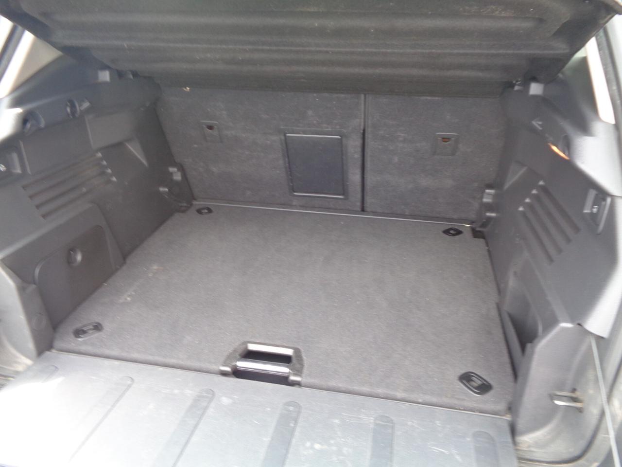 Peugeot 3008 1.6 HDi 115CV Active