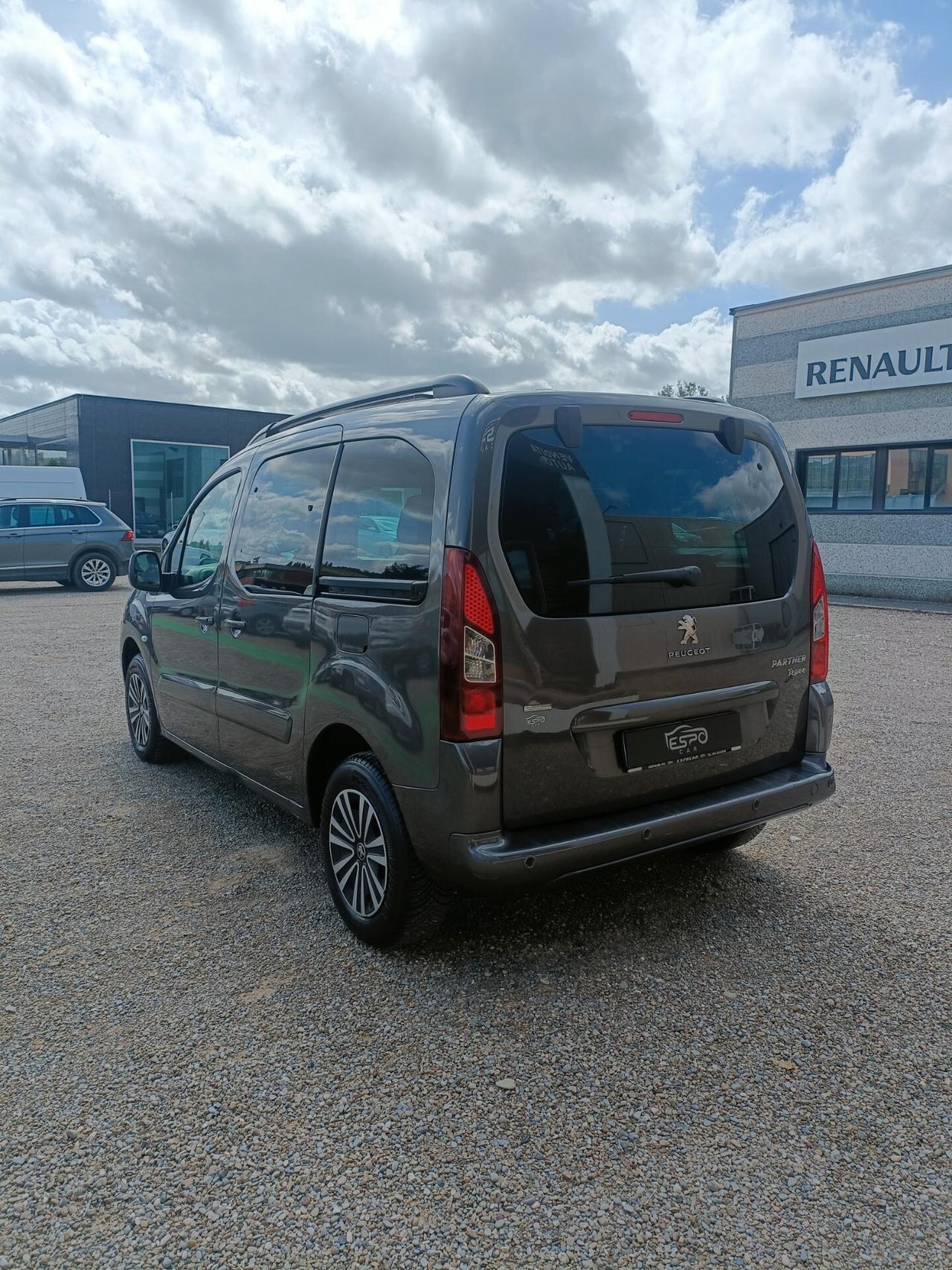 Peugeot Partner Tepee BlueHDi 100 Outdoor