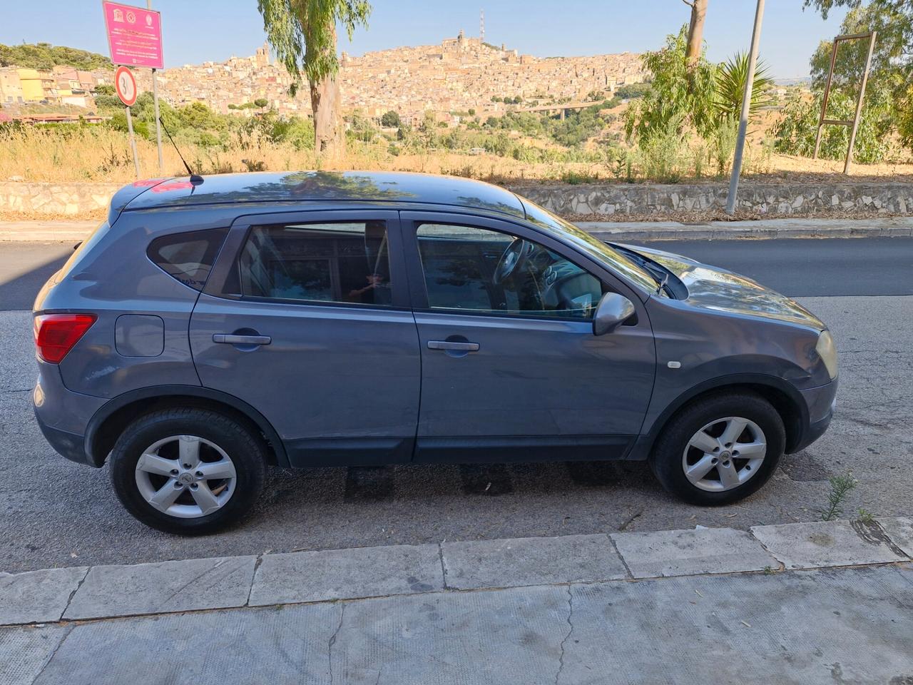 Nissan Qashqai 1.5 dCi Visia