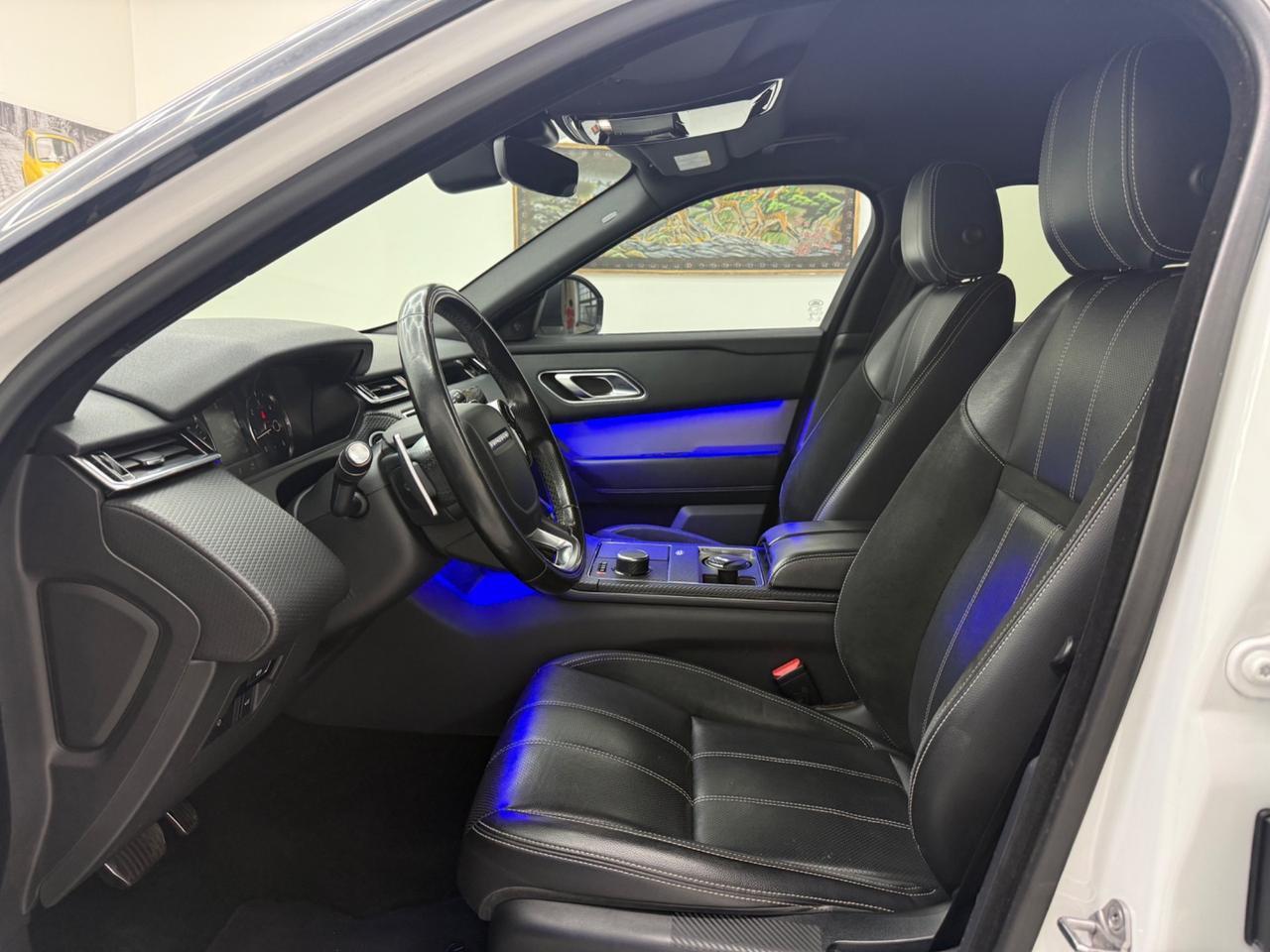 Land Rover Range Velar 2.0 TD4 180 CV R-Dynamic HSE