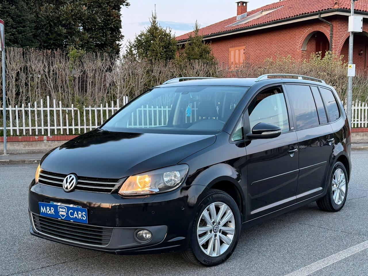 Volkswagen Touran 1.6 TDI DPF HIGHLINE