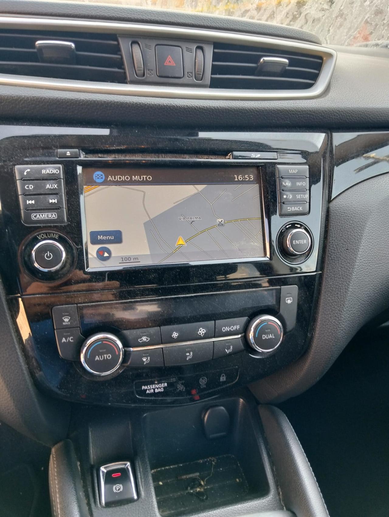 Nissan Qashqai 1.5 dCi N-Connecta 2016 SINISTRATA