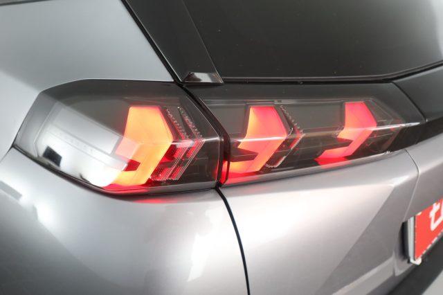 PEUGEOT 2008 2008 PureTech 130 S&S EAT8 Allure