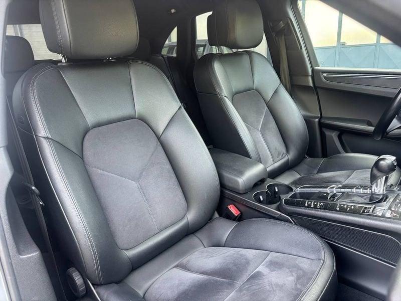 Porsche Macan 2.0 Benzina 252cv