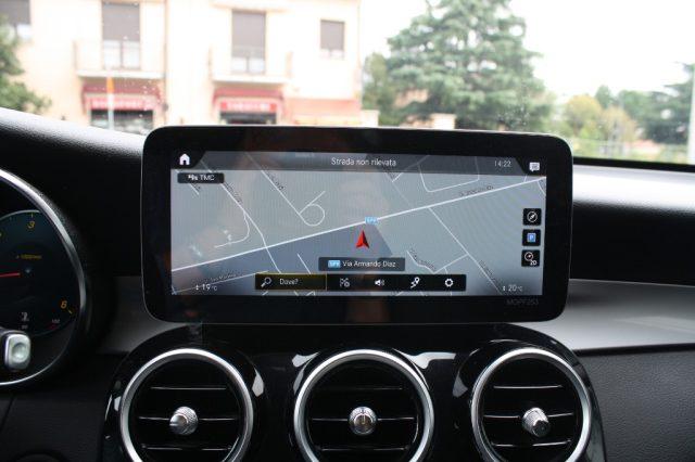 MERCEDES-BENZ GLC 300 d 4Matic Sport