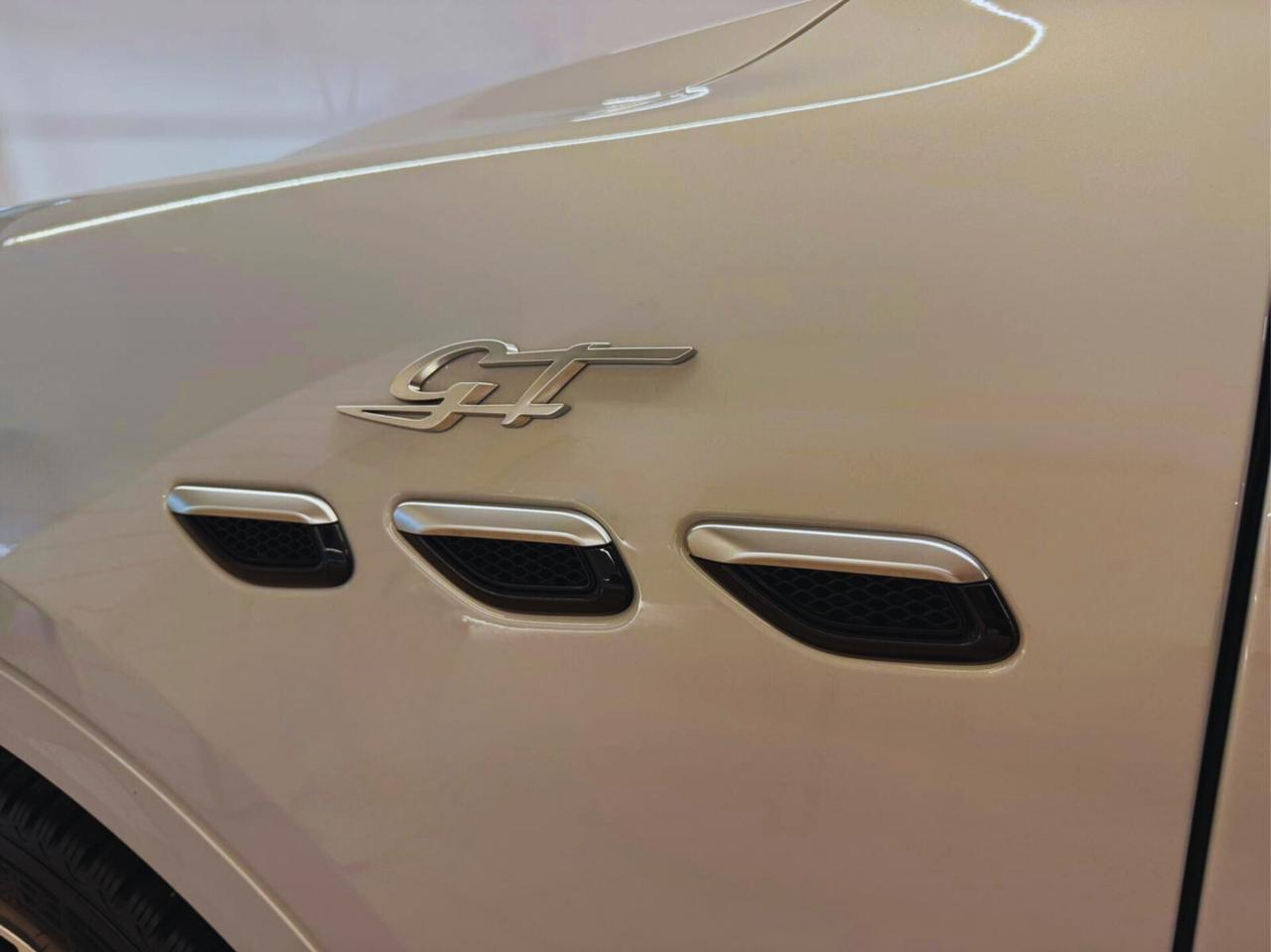 Maserati Grecale MHEV 300 CV AWD GT