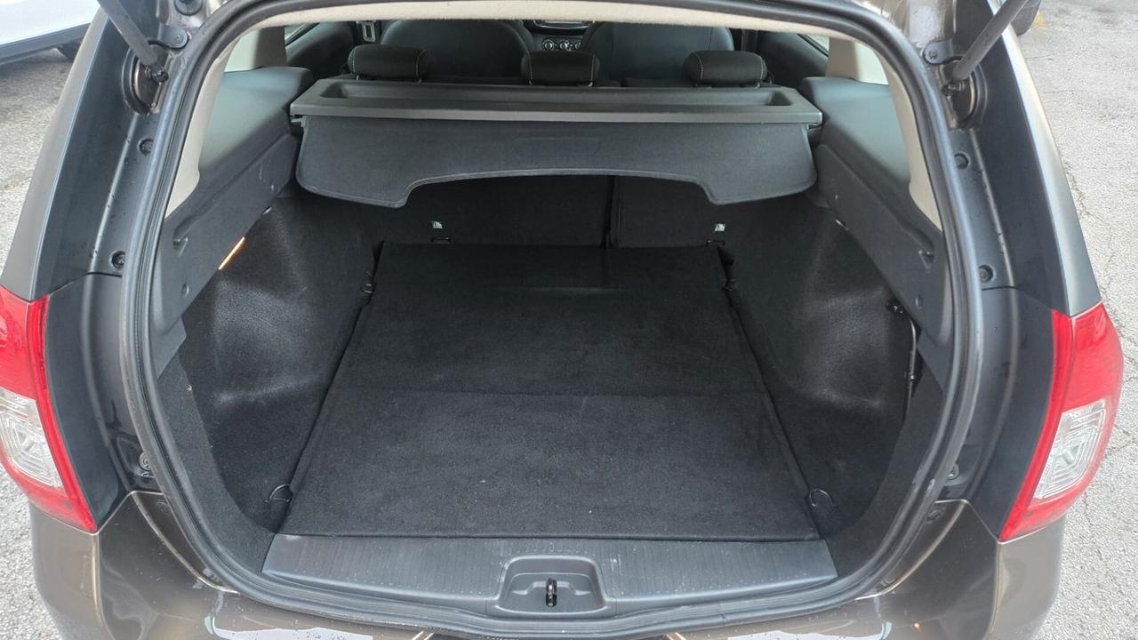 Dacia Logan MCV 1.5 dCi 8V 90CV Start&Stop Lauréate