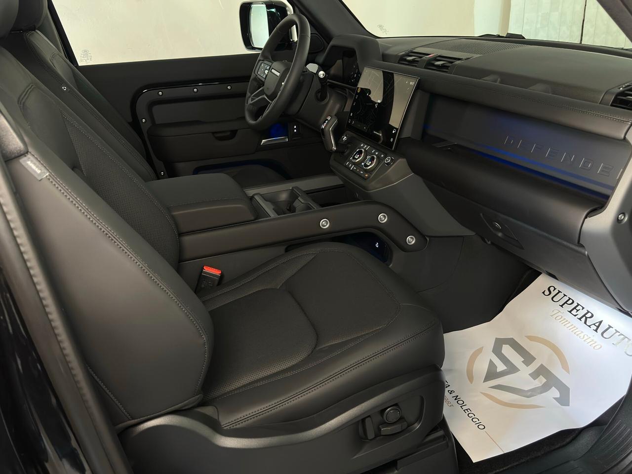 Land Rover Defender 90 3.0D I6 200 CV AWD Auto X-Dynamic SE