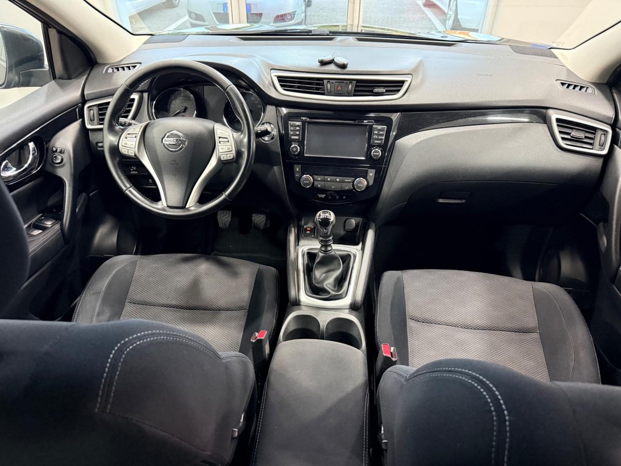 Nissan Qashqai 1.6 dCi 2WD Tekna 131cv OK NEOPATENTATI
