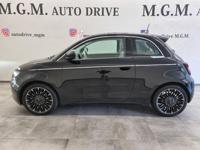 FIAT 500e 3+1 42 kWh La Prima