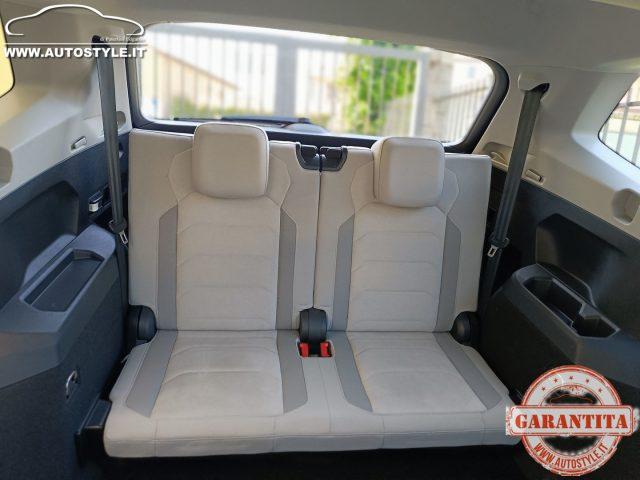VOLKSWAGEN Tiguan Allspace 2.0 TDI DSG *7 POSTI* Elegance 150Cv