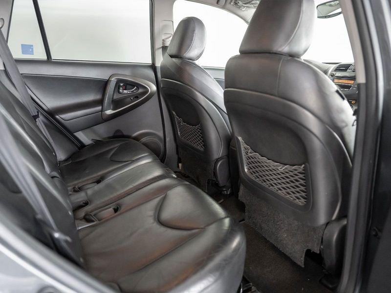 Toyota RAV4 RAV4 2.2 D-4D 150 CV DPF Luxury