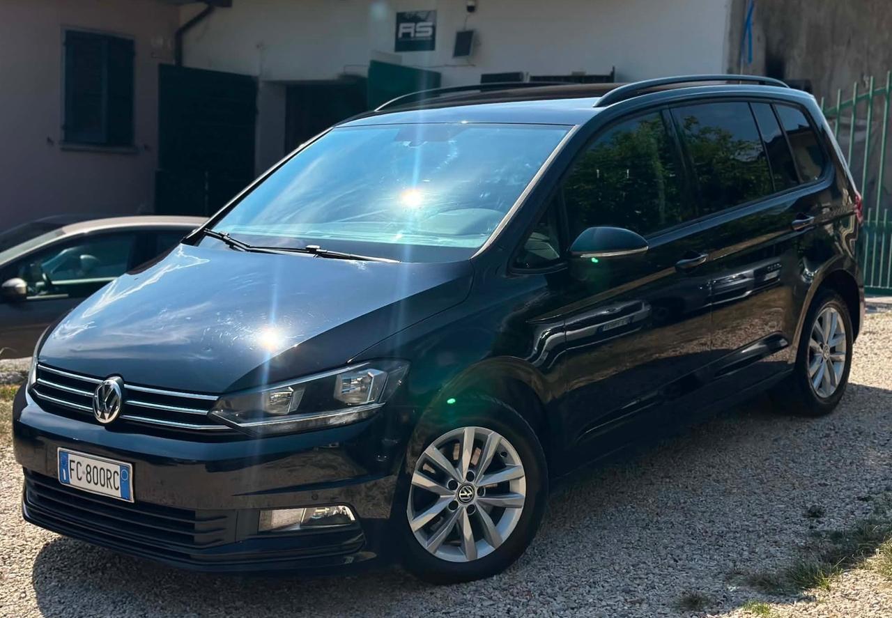 Volkswagen TOURAN 1.6 TDI 150 CV DSG 7 POSTI