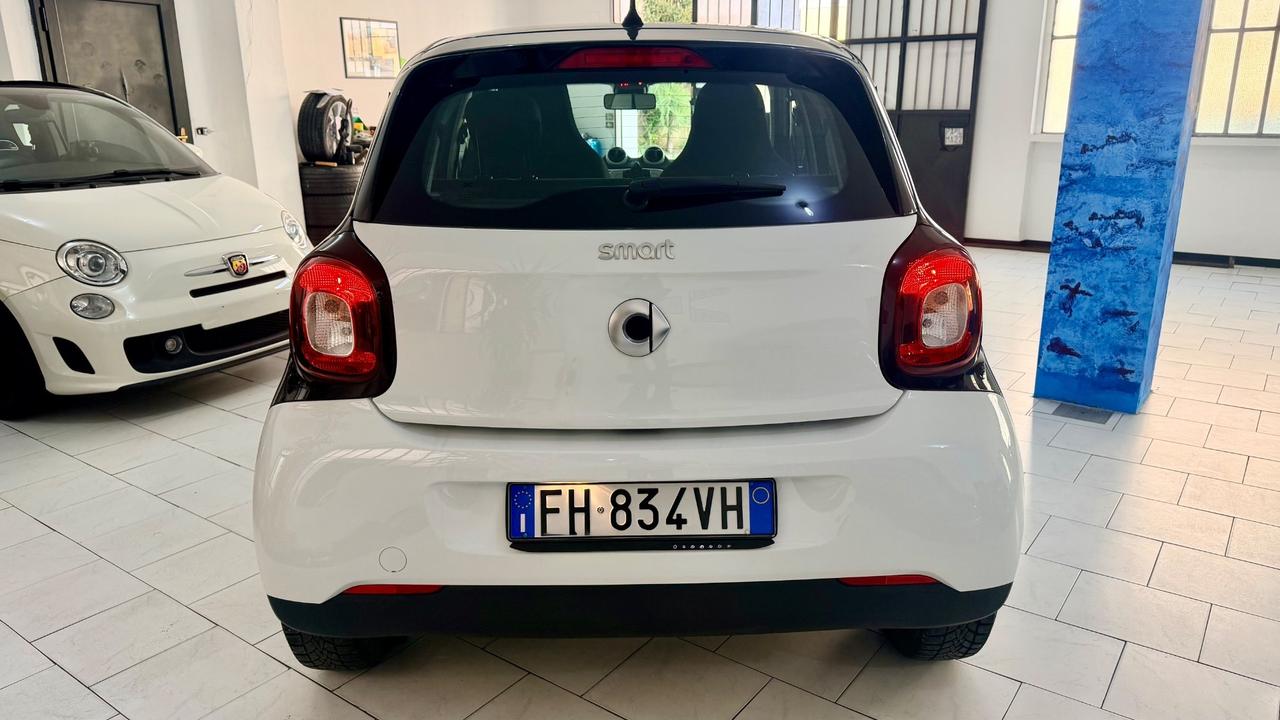 Smart ForFour 70 1.0 Prime