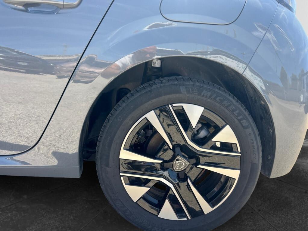 Peugeot 208 1.2 100cv Allure