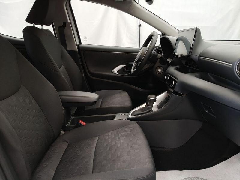Toyota Yaris Hybrid Active MY24