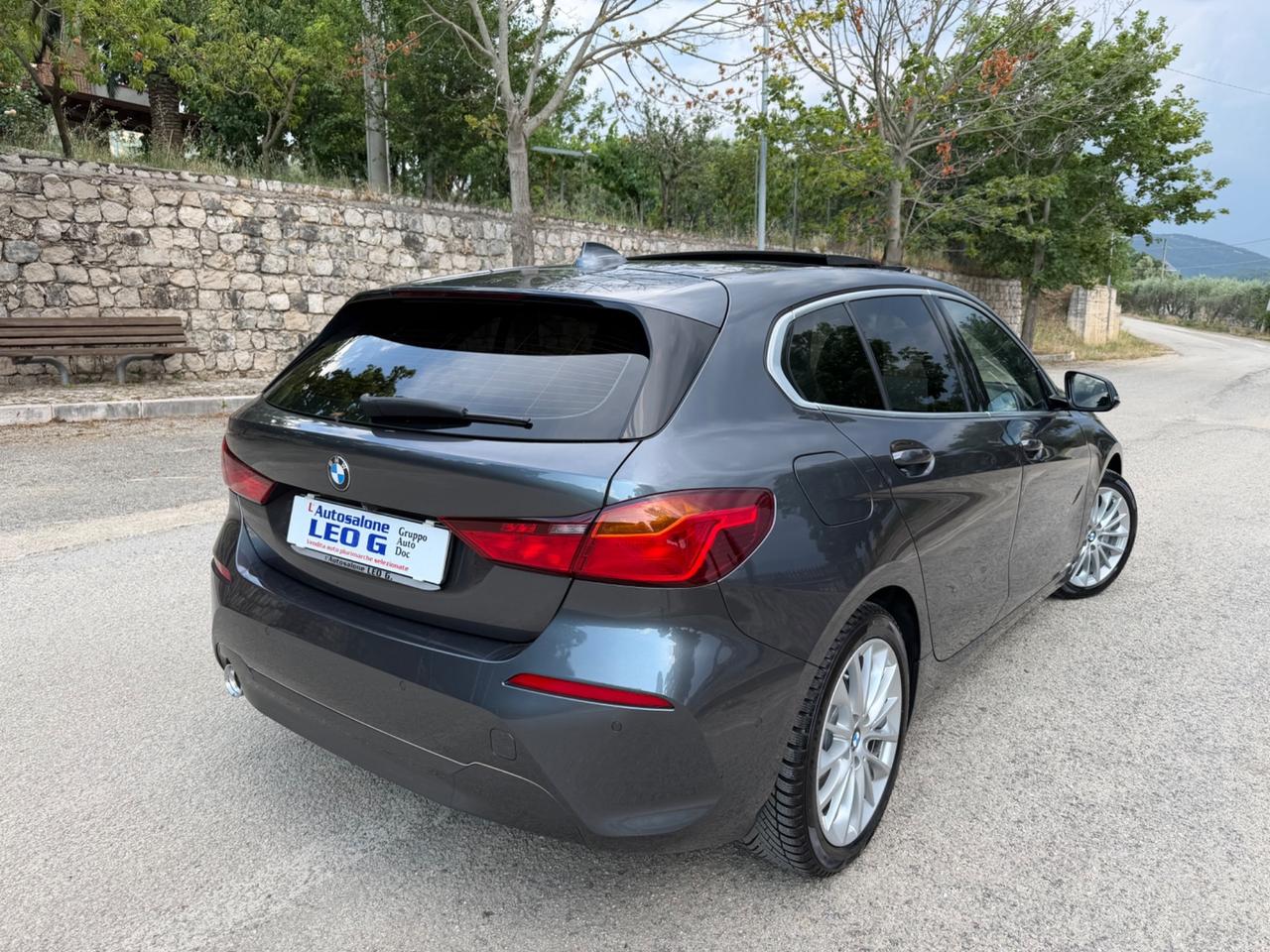 Bmw 116 116d 5p. Business Advantage