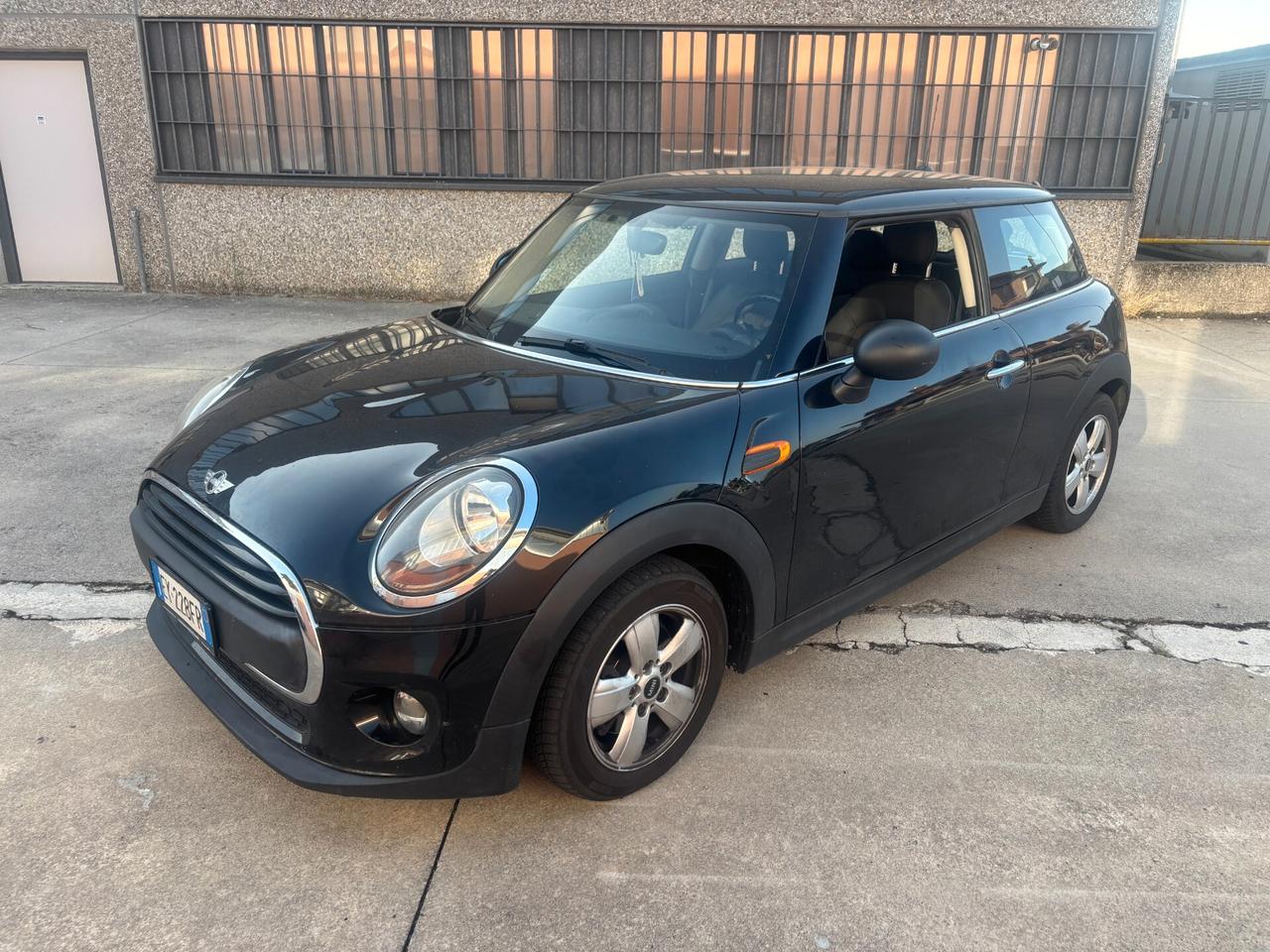 Mini 1.2 One D Business
