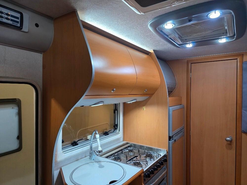 CAMPER ELNAGH ATMOS 81