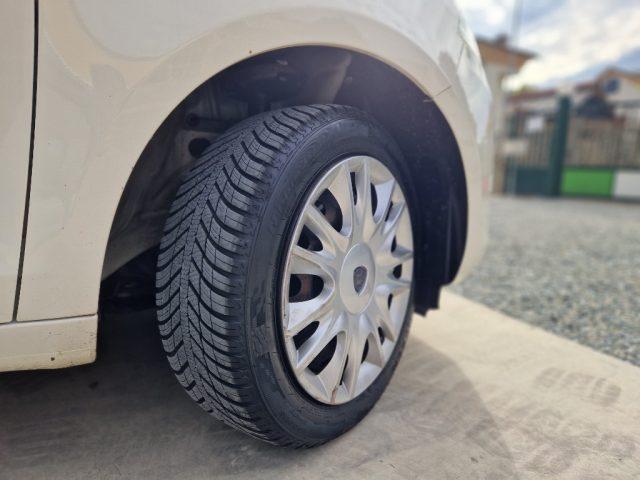 LANCIA Ypsilon 1.2 69 CV 5 porte *Euro6*