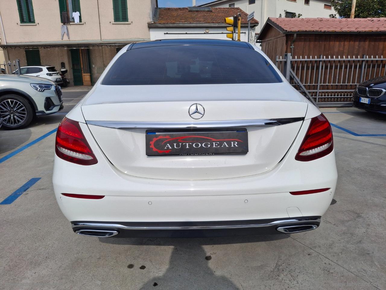 MERCEDES-BENZ E 220 d Auto Premium Plus