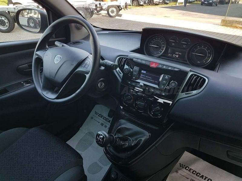 Lancia Ypsilon Ypsilon 1.0 firefly hybrid Oro s&s 70cv