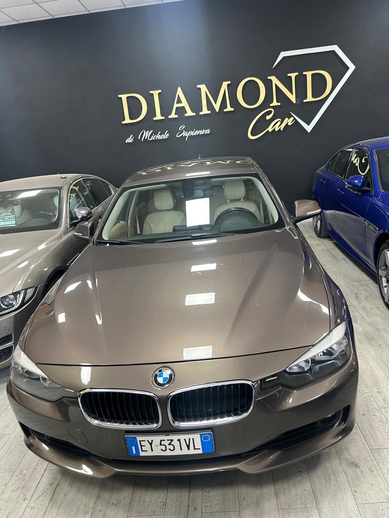 BMW 318d Touring 143 cv “PELLE/NAVI/SENSORI”-2015