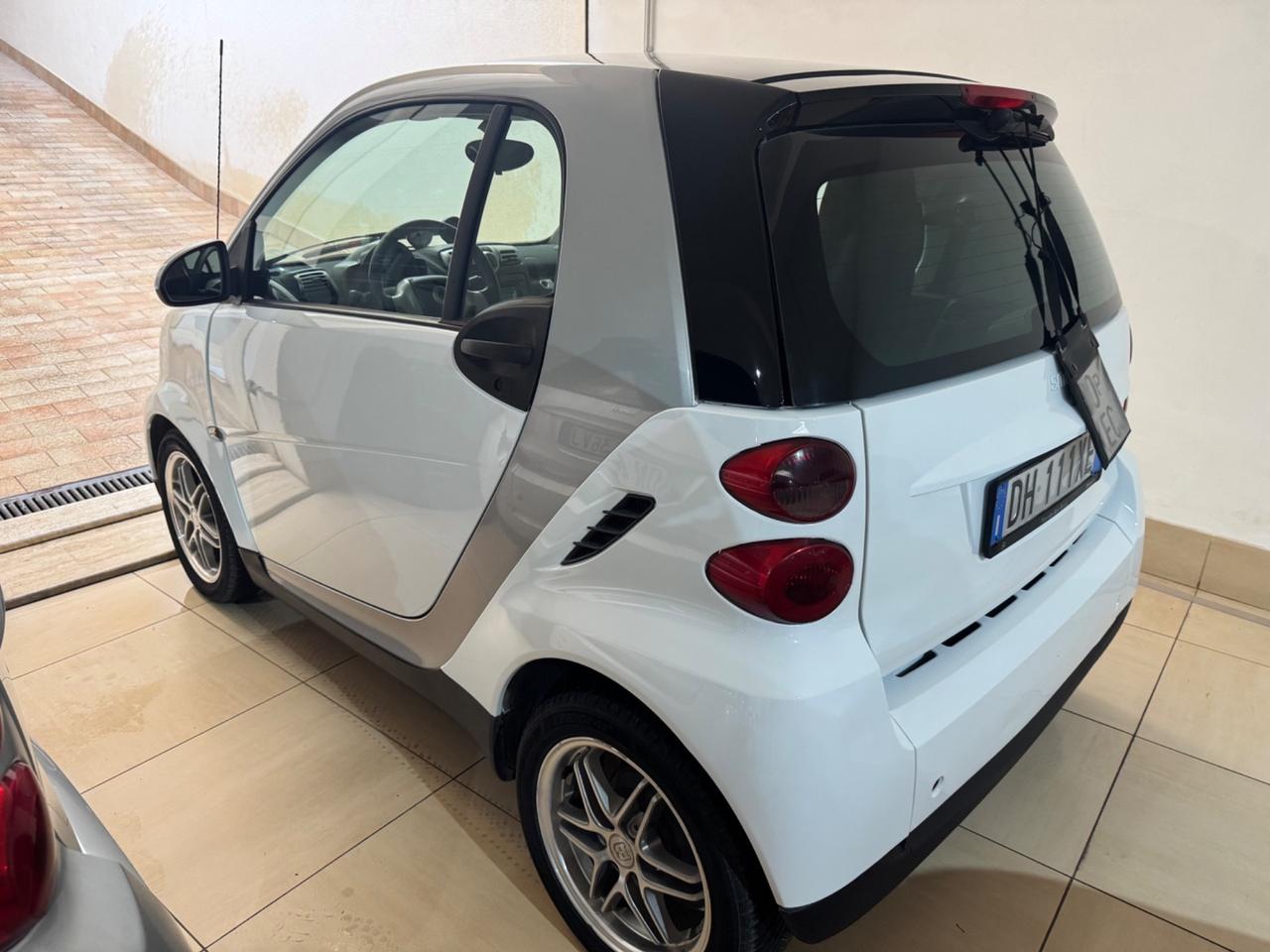 Smart ForTwo 1000 52 kW coupé passion