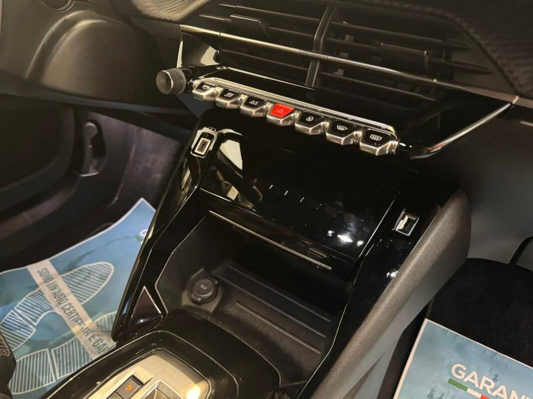 Peugeot 2008 1.5 bluehdi GT Pack s&s 130cv eat8