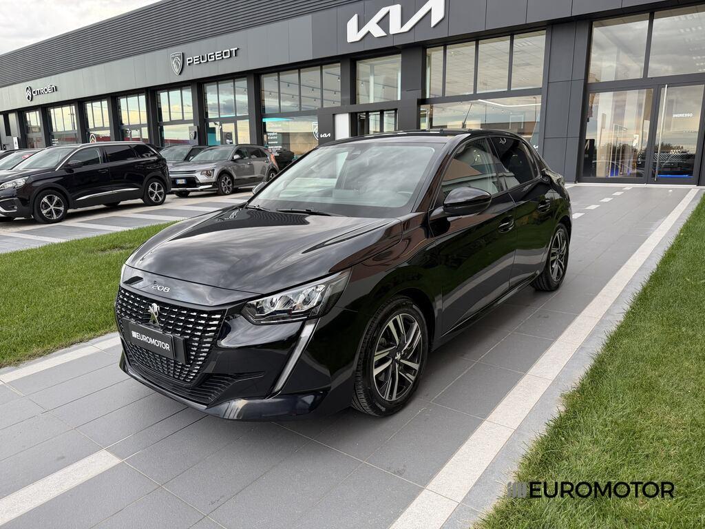 Peugeot 208 5 Porte 1.2 PureTech Allure Navi Pack