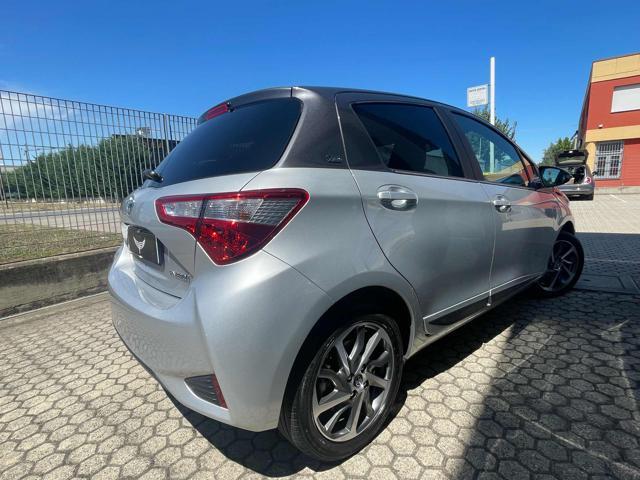 TOYOTA Yaris 1.5 Hybrid 5 porte Y20 Bitone