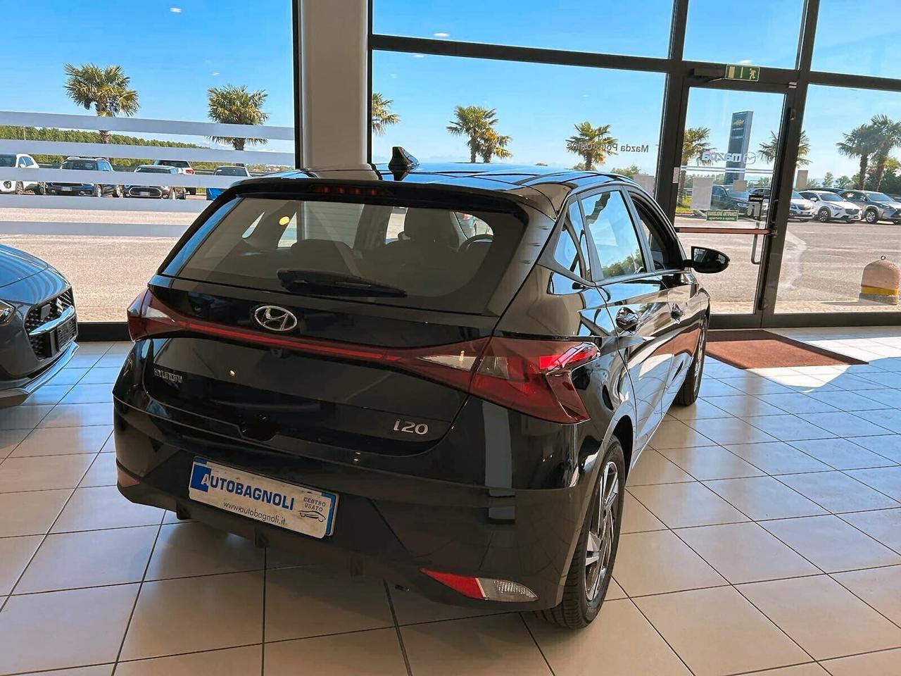 Hyundai i20 CONNECTLINE 1.2 MPI MT KM 0